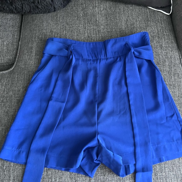 Blue East Hampton Shorts by Hope Horizon - Picture 8 of 9